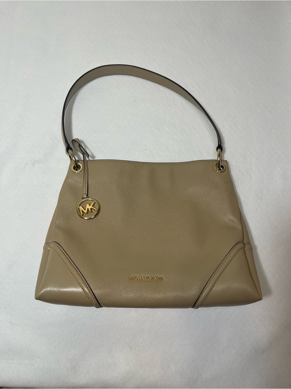 Michael Kors Beige Pebbled Leather Shoulder Bag Gold Hardware Large Hobo - Picture 6 of 9